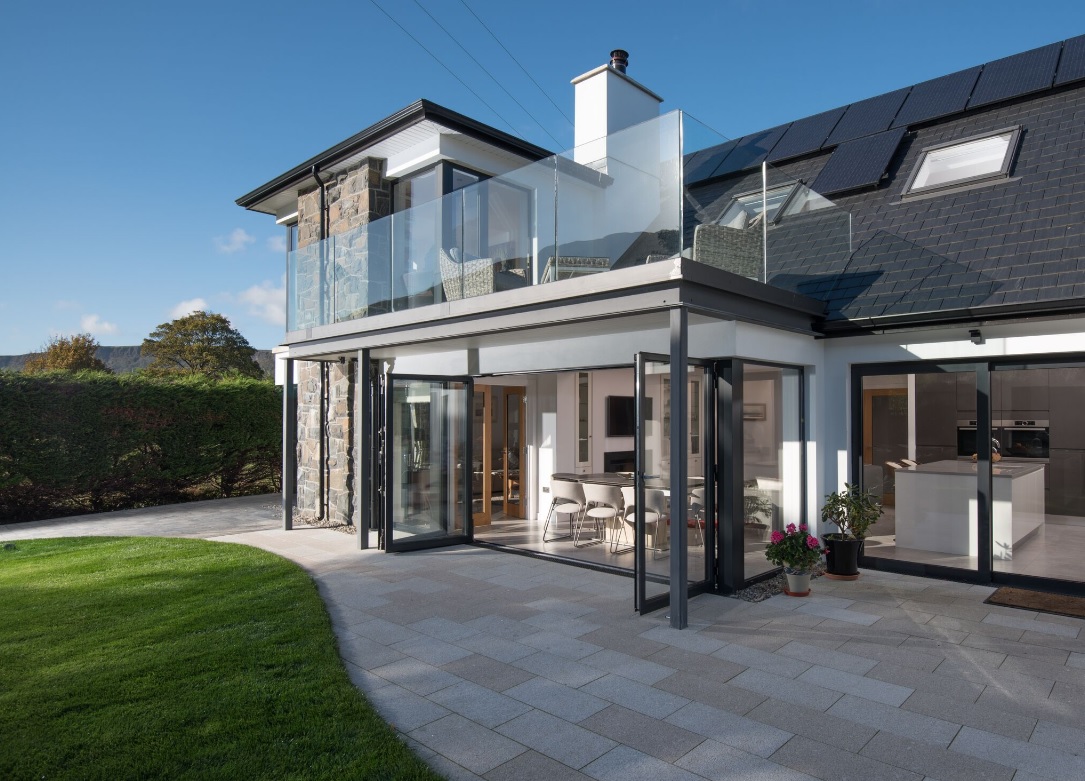 Modern and contemporary home with aluminium sliding doors